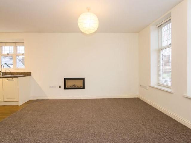 Apartment for rent in Penarth, Wales