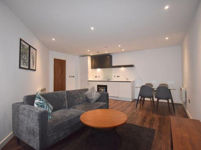 Flat for rent in Riverdene, Priest Down