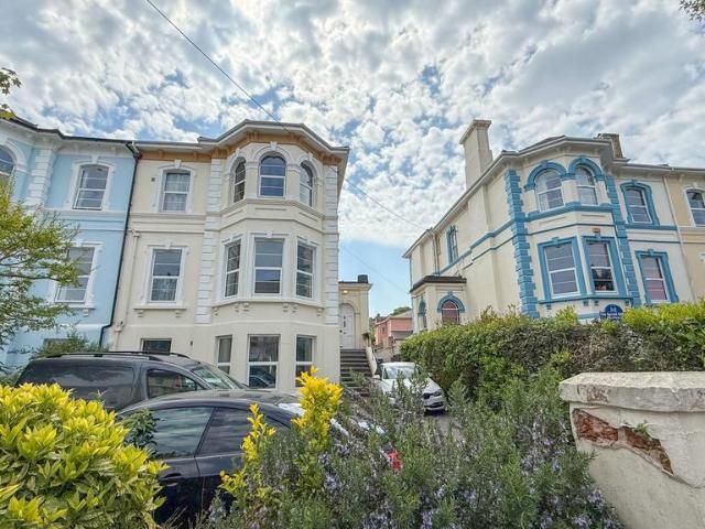 Flat for rent in Dawlish, Bridford