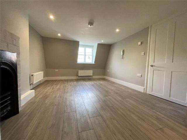 Apartment for rent in Enborne, West Berkshire