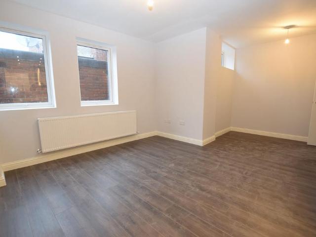 Flat for rent in South Yorkshire