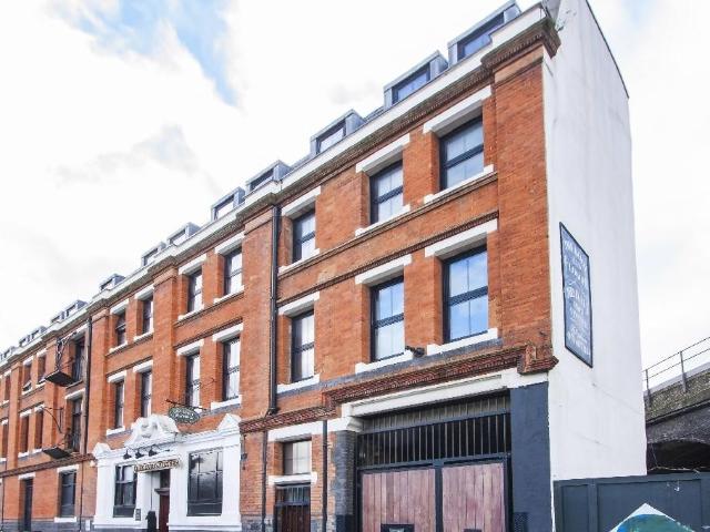 Flat for rent in The Borough, Greater London
