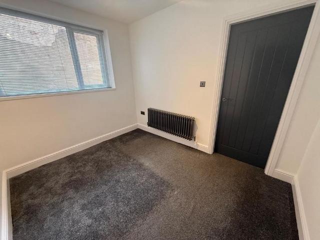 Apartment for rent in Hollycarrside, Sunderland