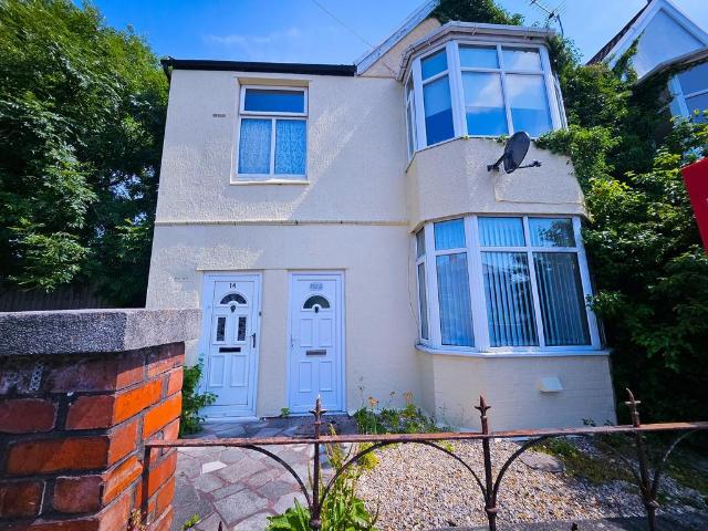 Flat for rent in Mold