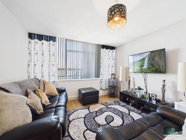 Apartment for rent in Lowfield Heath, Glynde