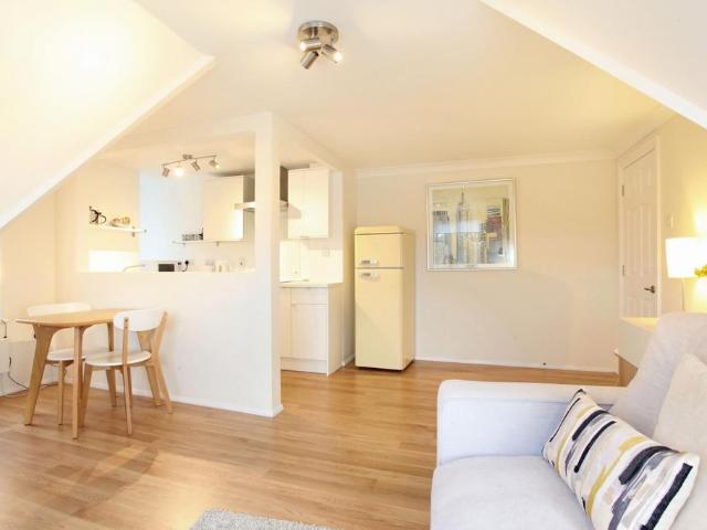 Flat for rent in Clewer Village, Windsor