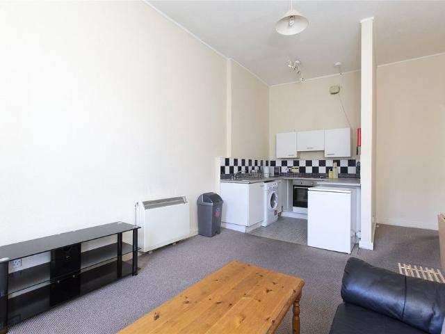 Apartment for rent in Southside, Scotland