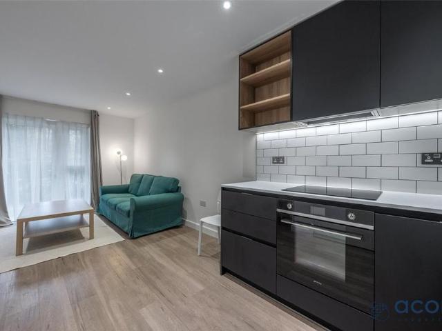 Apartment for rent in Beaufort Park, Greater London