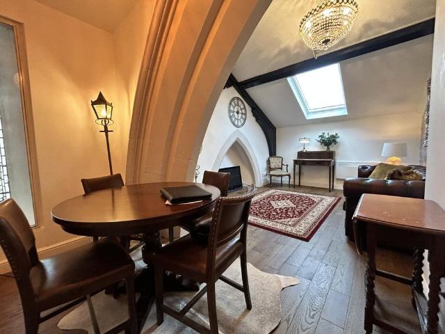 Apartment for rent in Highfields, Old Wharf