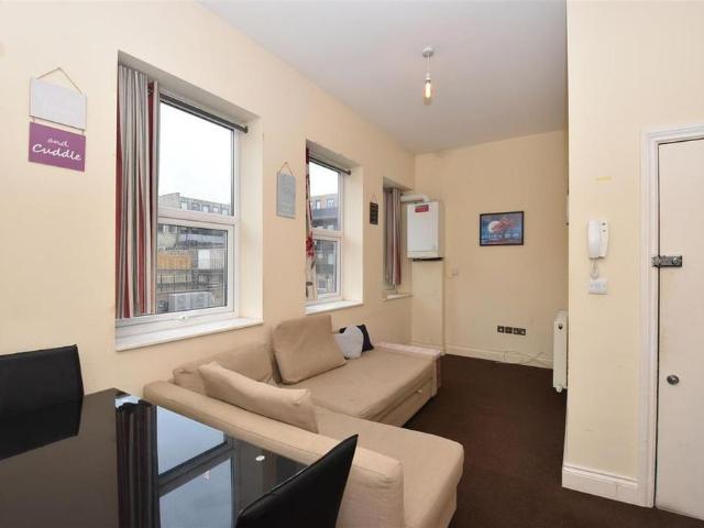 Apartment for rent in Northgate, Glynde