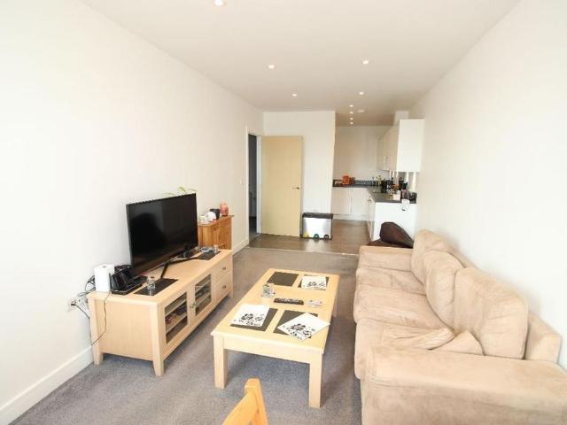 Apartment for rent in Moulsham Green, Hart