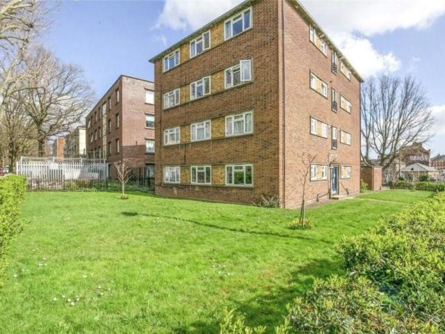 Apartment for rent in Cat Hill, Isle Of Man