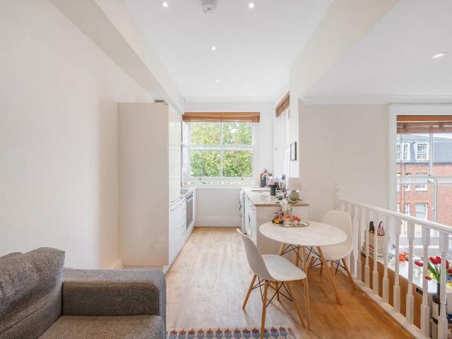 Apartment for rent in Chelsea, Greater London
