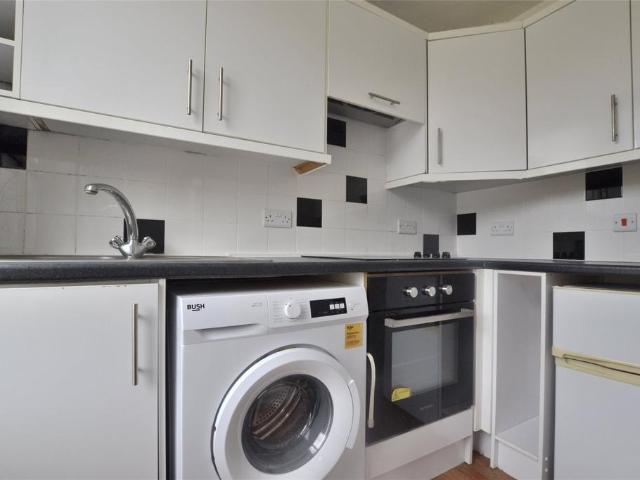 Flat for rent in Kings Barton, Gloucester