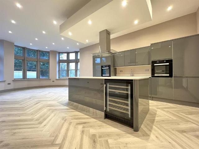 Flat for rent in Masbrough, South Yorkshire