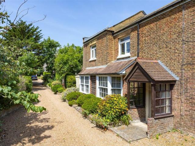 Flat for rent in Whitehawk, Brighton & Hove