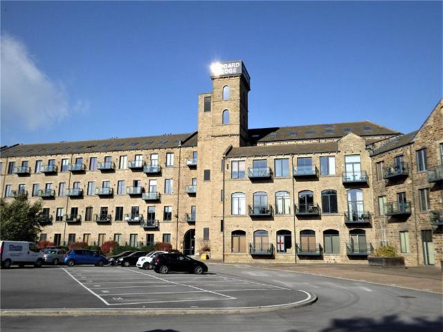 Flat for rent in Lower Hopton, Mirfield