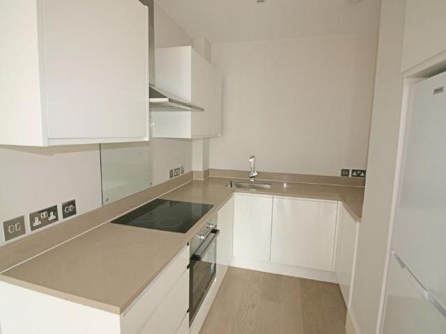Apartment for rent in Caterham, Tandridge