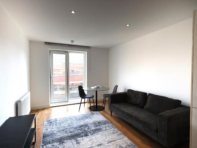 Flat for rent in Greater London