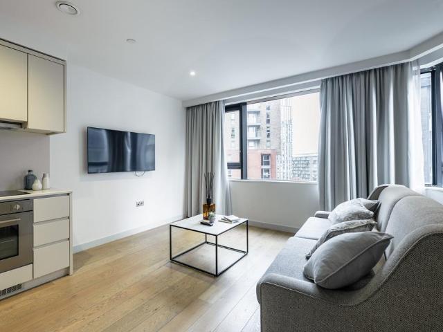 Flat for rent in City Centre, Salford