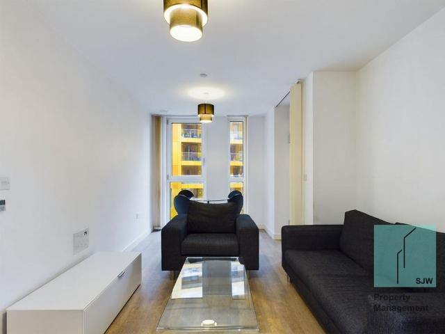 Apartment for rent in East Greenwich, Greater London