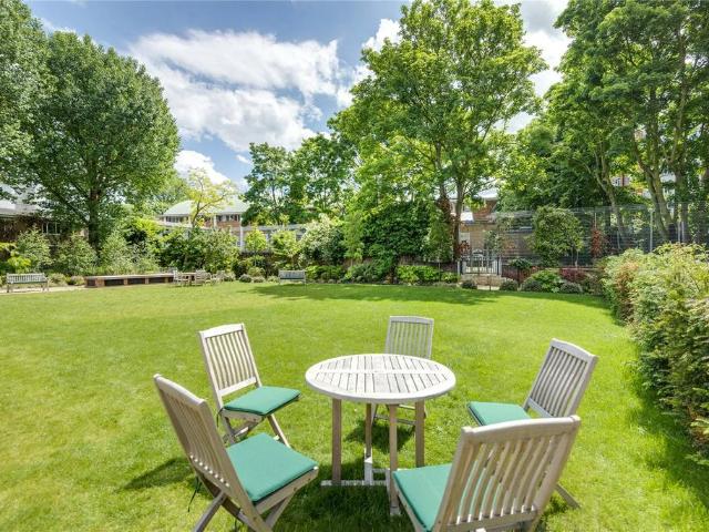 Flat for rent in St. John's Wood, Isle Of Man