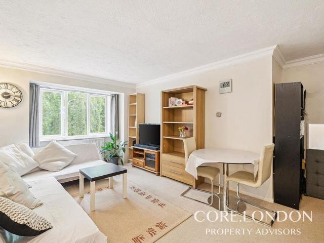 Apartment for rent in London Borough of Ealing, Greater London
