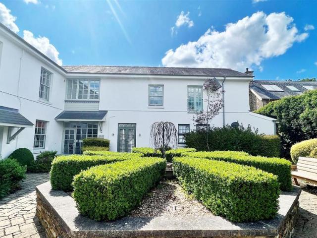 Flat for rent in Strode, Devon