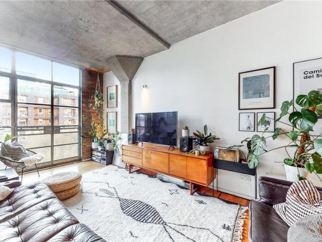 Flat for rent in Hoxton, Greater London