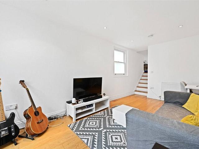 Flat for rent in Shepherd's Bush, Greater London