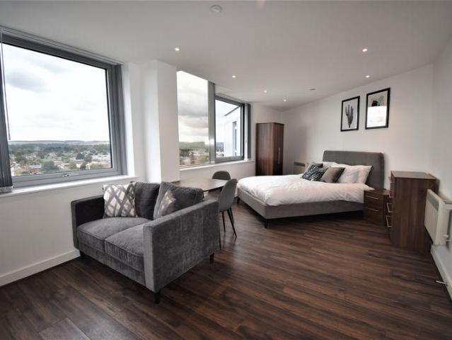 Flat for rent in Riverdene, Priest Down
