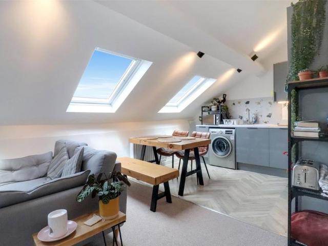 Apartment for rent in Brandis Corner, Isle Of Man