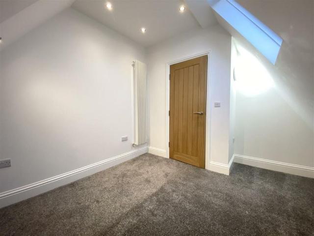 Apartment for rent in Huddersfield, West Yorkshire