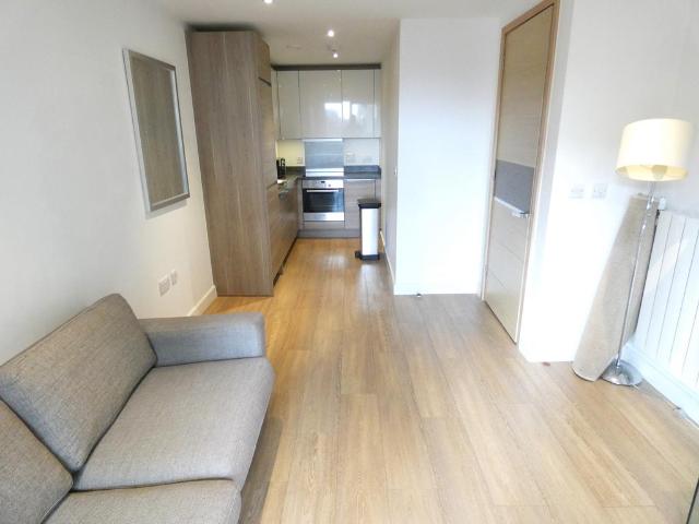 Flat for rent in Rotherhithe, Greater London