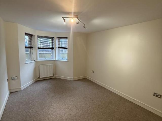 Apartment for rent in Rodbourne, Swindon