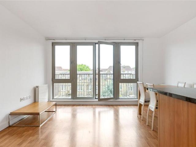 Apartment for rent in Lower Holloway, Greater London