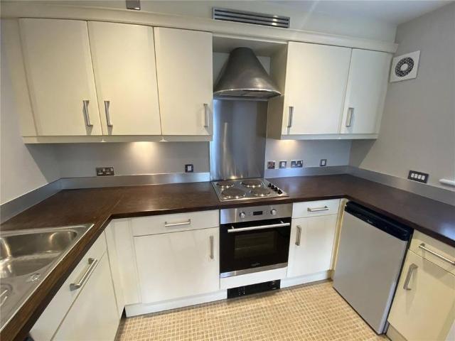Apartment for rent in Falcon Lodge, Wales