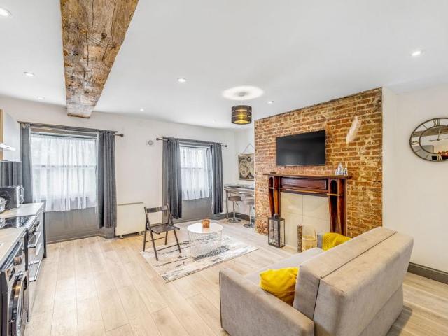 Flat for rent in St Thomas, Boston