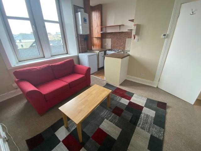 Apartment for rent in Lorne, Leith