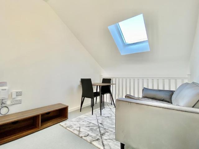 Flat for rent in Burley, West Yorkshire