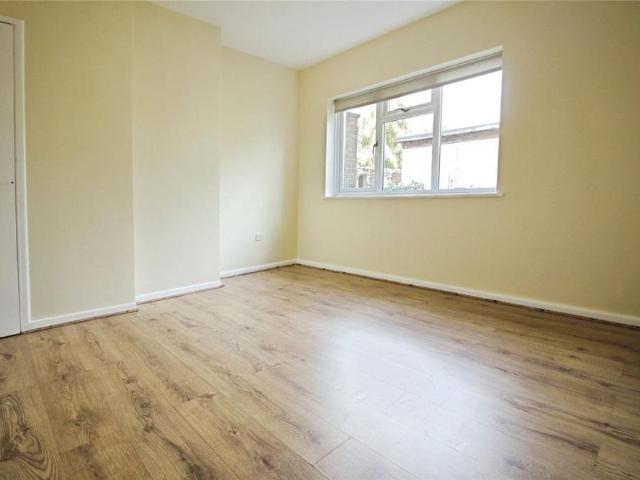 Apartment for rent in Laindon, Essex