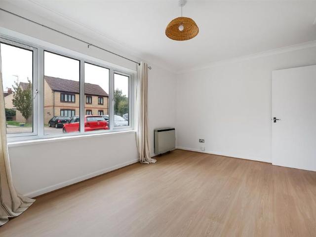 Apartment for rent in Dorking, Mole Valley