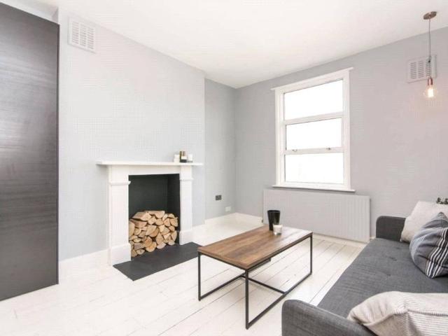 Apartment for rent in Harlesden, Greater London