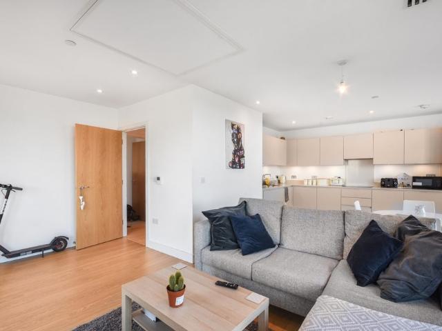 Apartment for rent in London Borough of Croydon, Selhurst