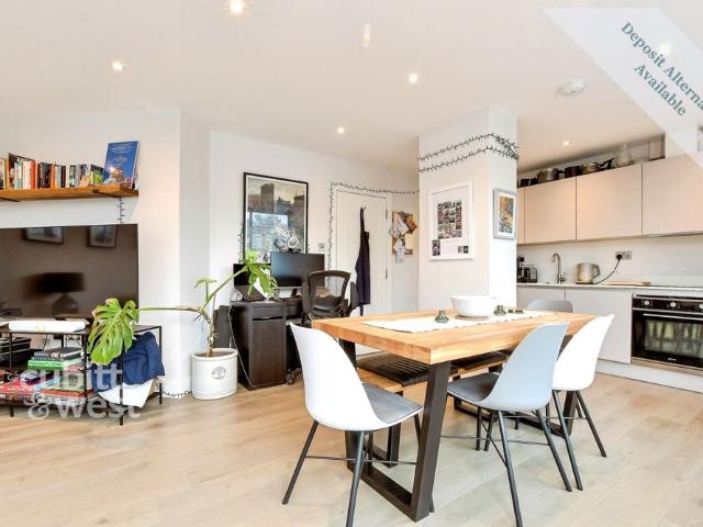Apartment for rent in Reigate, Reigate and Banstead