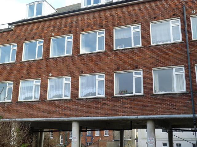 Flat for rent in Pelhamfield, Ryde
