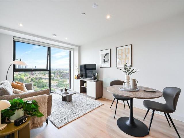 Apartment for rent in Wharfside, Trafford Park