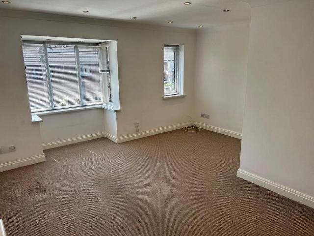 Apartment for rent in Great Marton, Blackpool