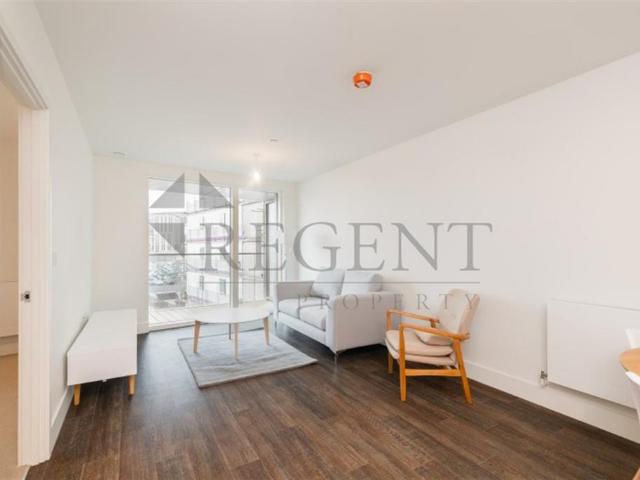 Flat for rent in Greater London