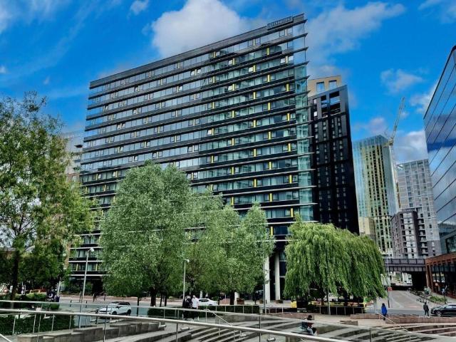 Flat for rent in City Centre, Salford